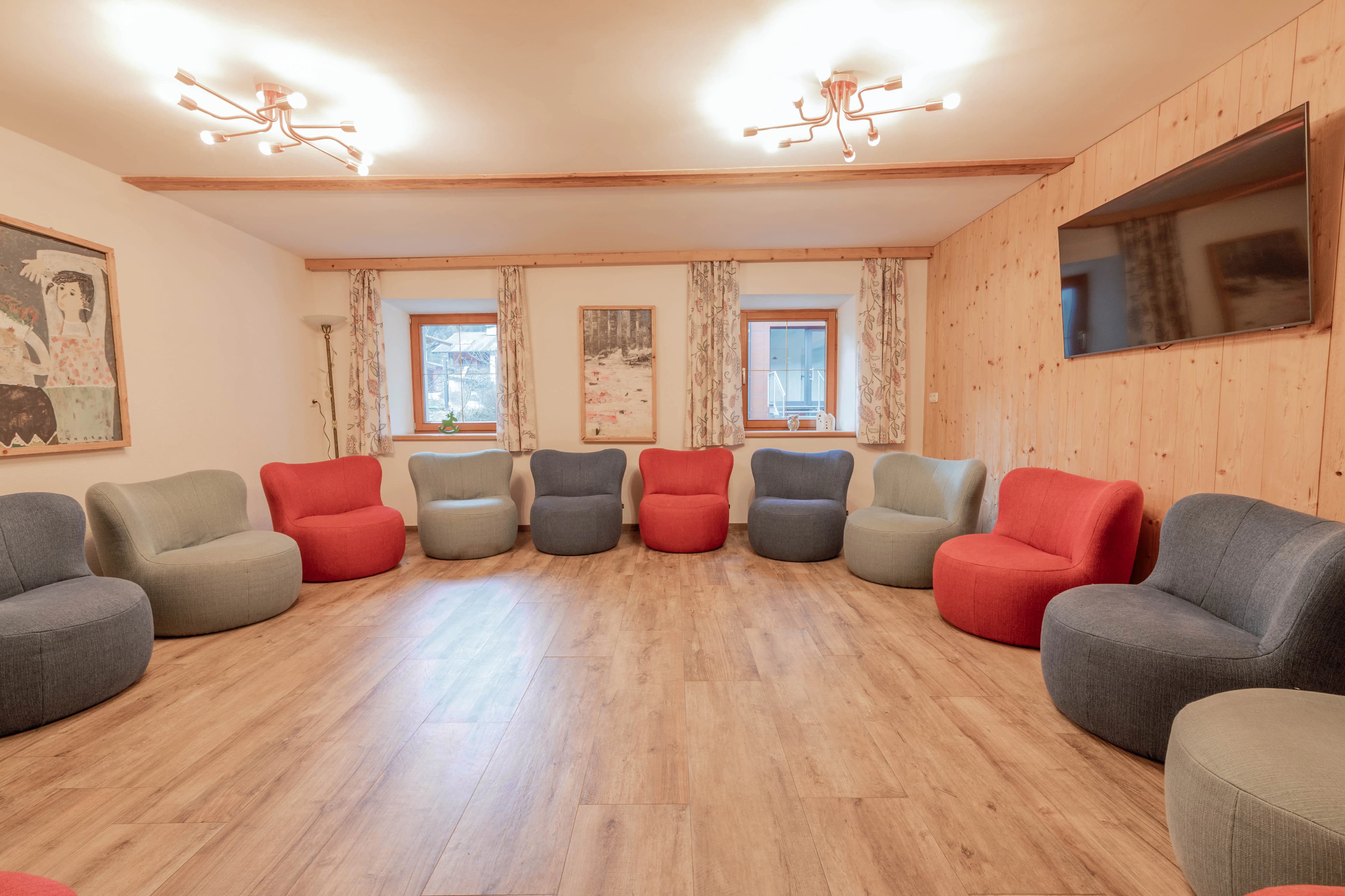 Karlinger-Lounge Thumbnail 4